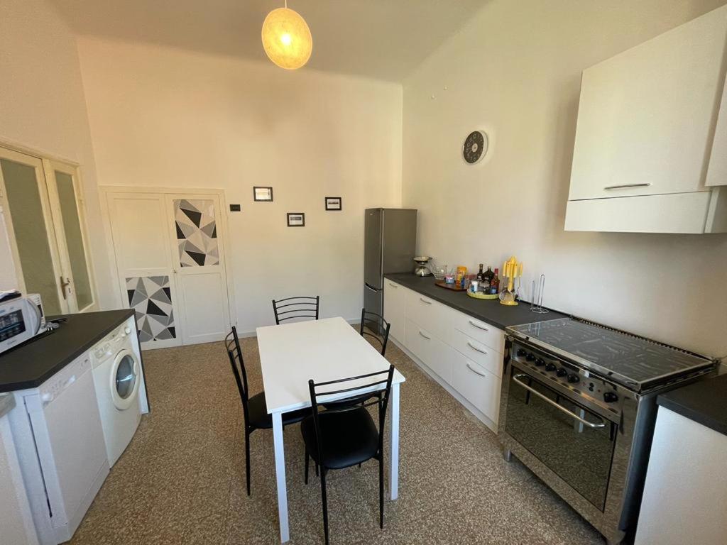 Big Wave Apartment - Levanto, 5 Terre Екстериор снимка