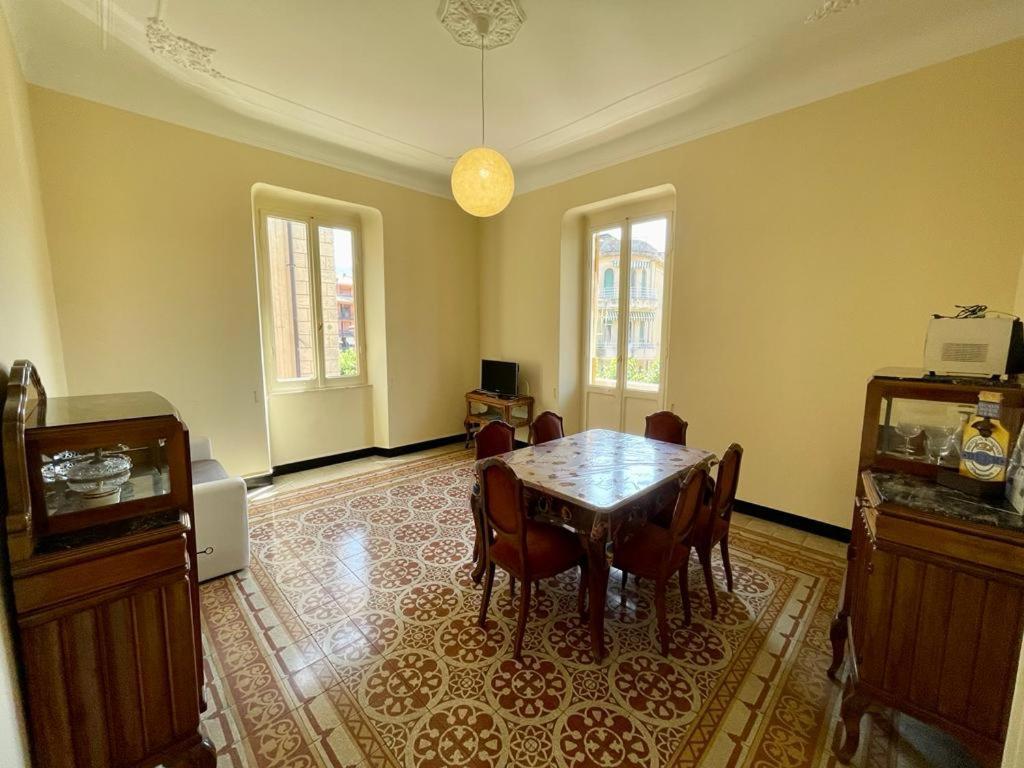 Big Wave Apartment - Levanto, 5 Terre Екстериор снимка