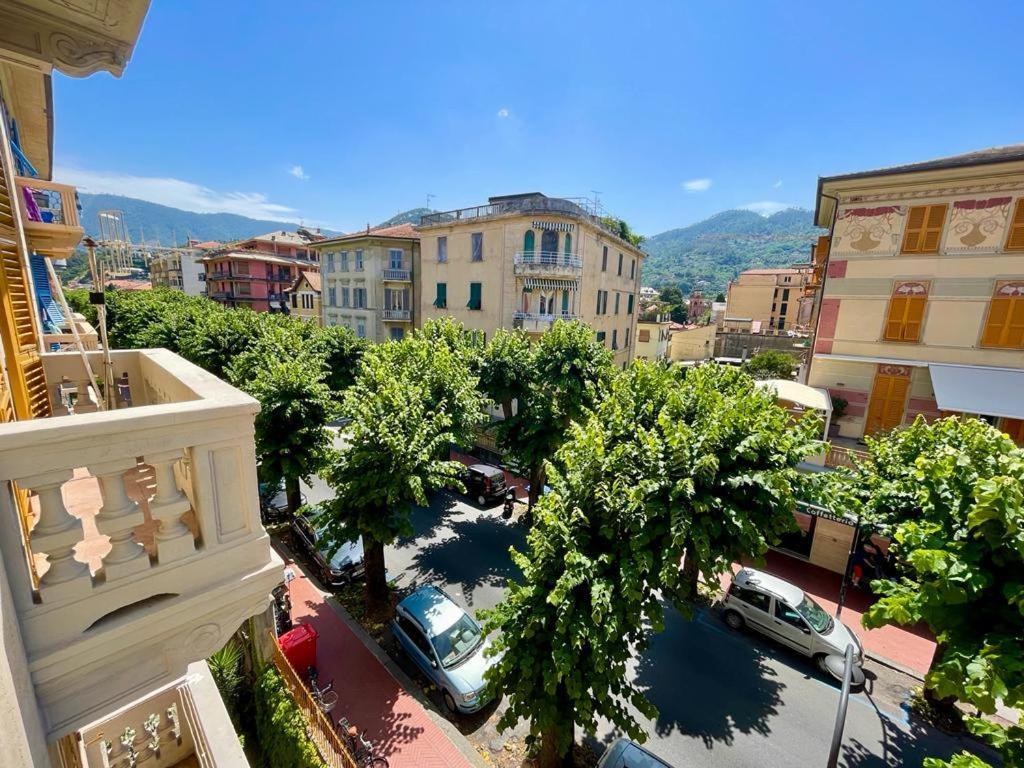 Big Wave Apartment - Levanto, 5 Terre Екстериор снимка